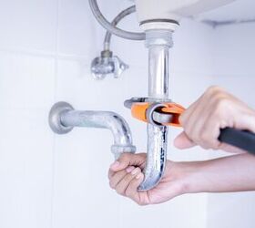 Who Is Responsible For Plumbing Repairs In A Rental?
