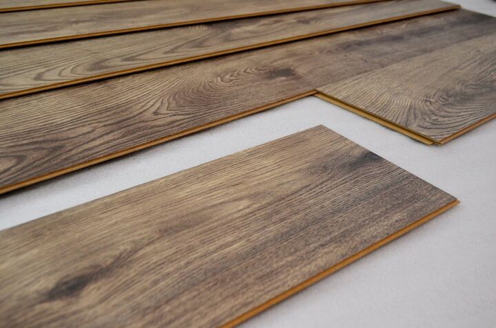 Install Vinyl Plank Flooring