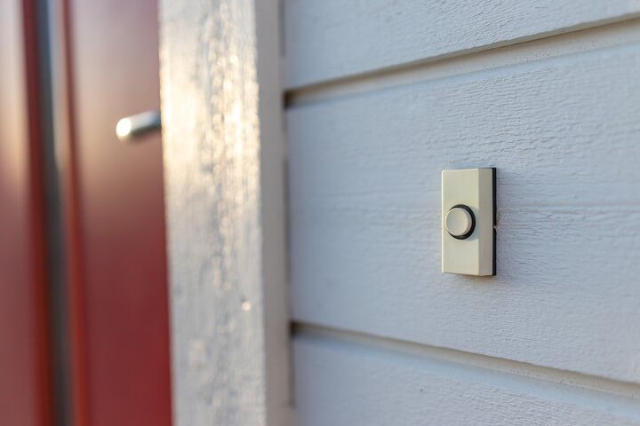 Which Circuit Is The Doorbell Usually On?