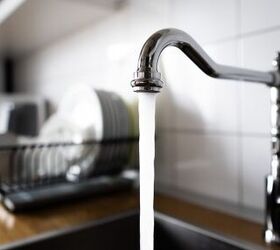 Does It Matter If I Use Hot Or Cold Water With My Disposal? 