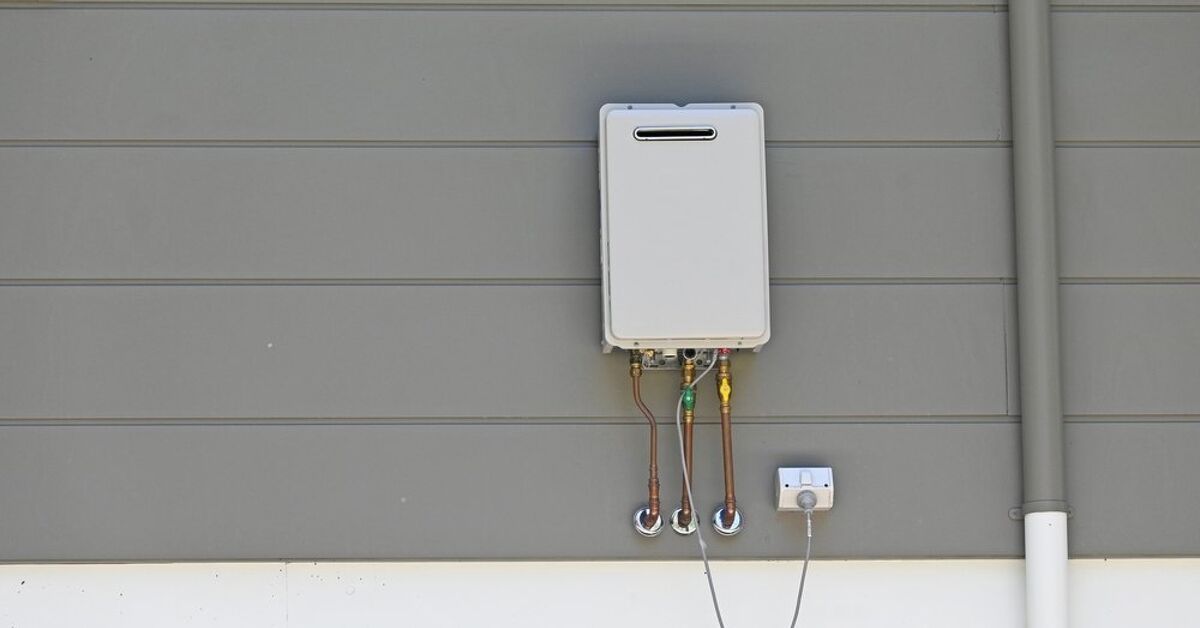 Advantages And Disadvantages Of Tankless Water Heaters