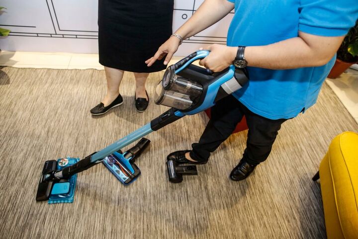 can you use a bissell crosswave on carpet