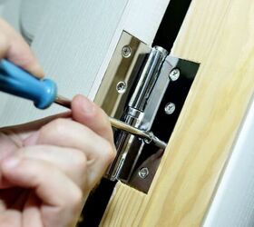 What Size Screws For Door Hinges?