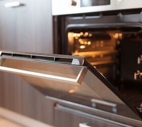 Steam Clean Vs. Self Clean Oven: Which One Is Better?