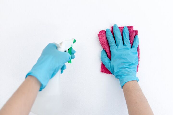 how to clean walls without removing paint