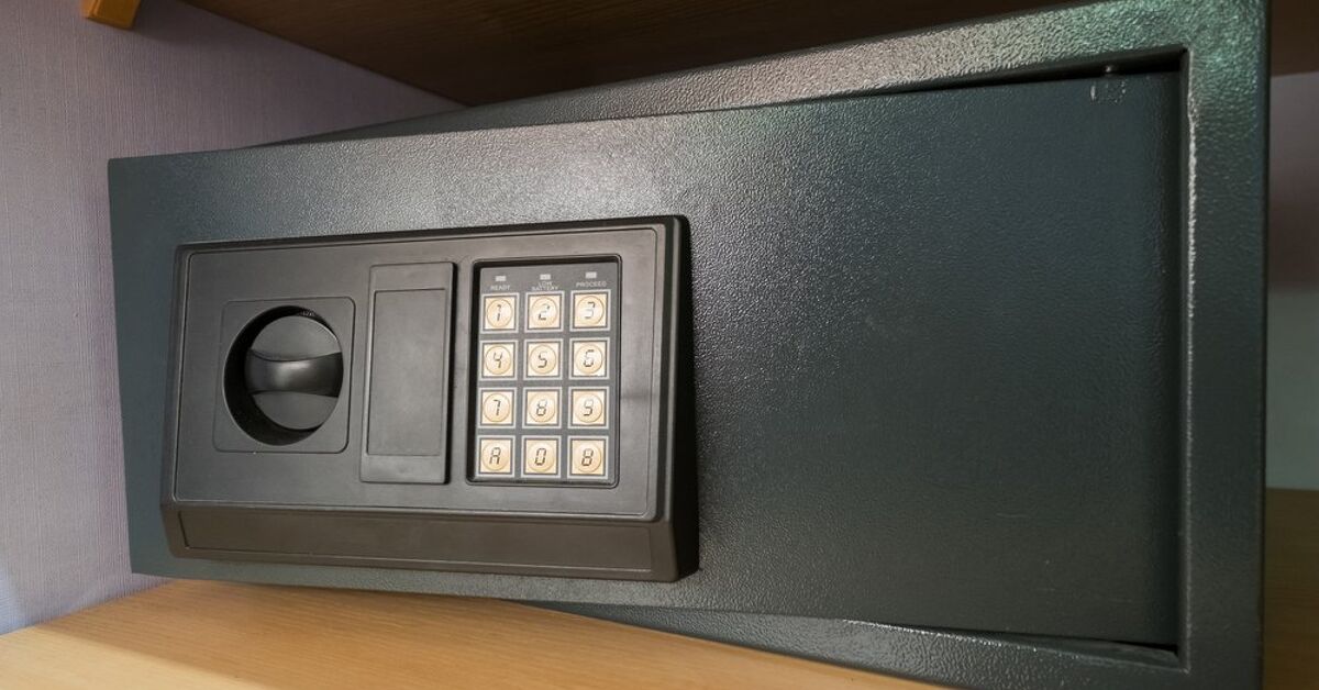 How To Change Sentry Safe Batteries | Upgradedhome.com