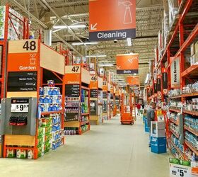 is home depot open on new year s day
