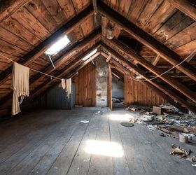 do all houses in the us have attics