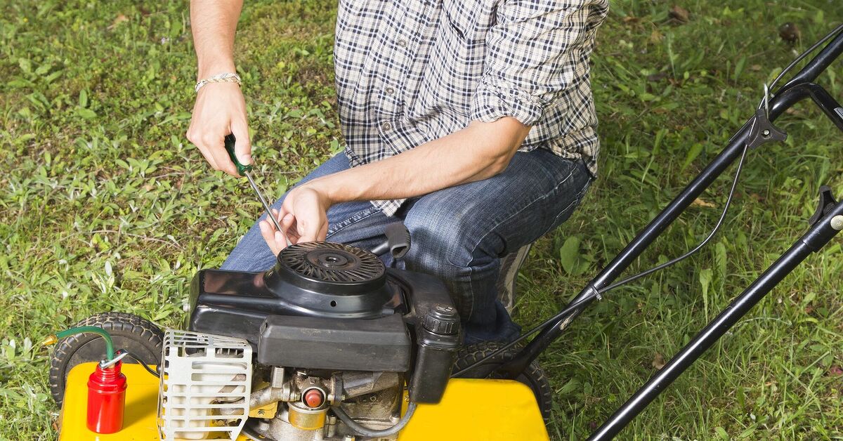 Prepare Your Lawn Mower For Spring Lawn Mower Maintenance Checklist prepare-your-lawn-mower-for-spring-lawn-mower-maintenance-checklist