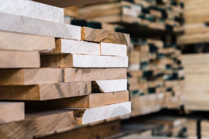 where to find cheap or free building materials to build a home on a budget