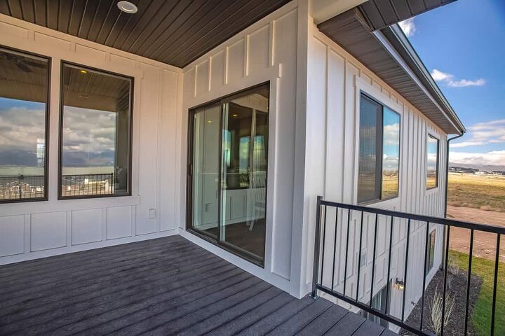 how to keep water out of a sliding glass door track