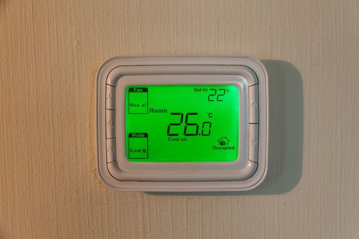 Honeywell Thermostat Blinking "Cool On"? (Here's Why!)