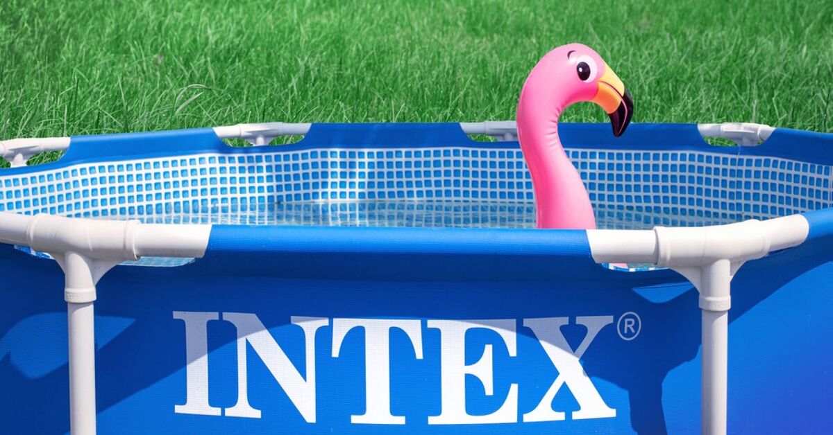How Unlevel Can An Intex Pool Be? (Find Out Now!) | Upgradedhome.com