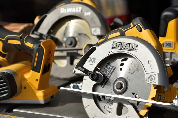 Bosch Vs. DeWalt Power Tools: Which One Is Better? | Upgradedhome.com