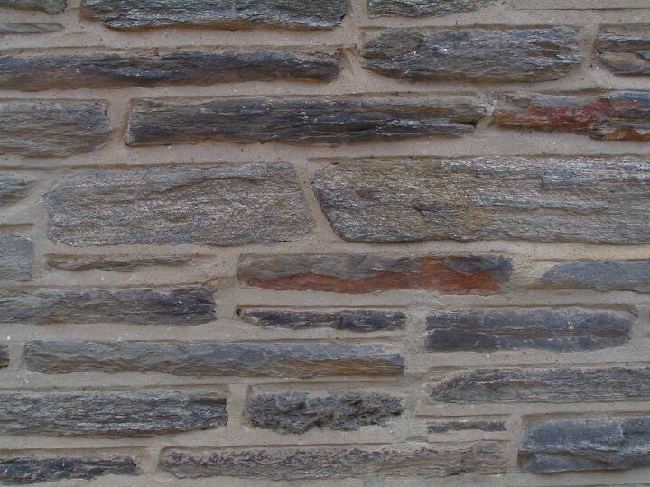 26 Types of Stone Walls (with Photos) | Upgradedhome.com