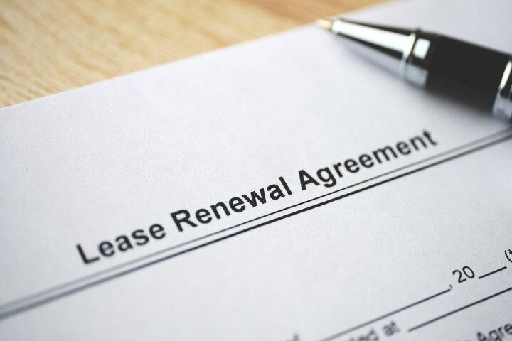 does your landlord have to renew your lease