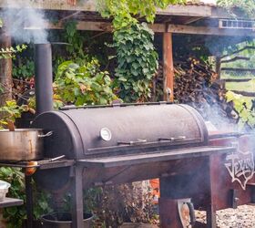 10 Things You Probably Didn’t Know You Can Put In Your Smoker