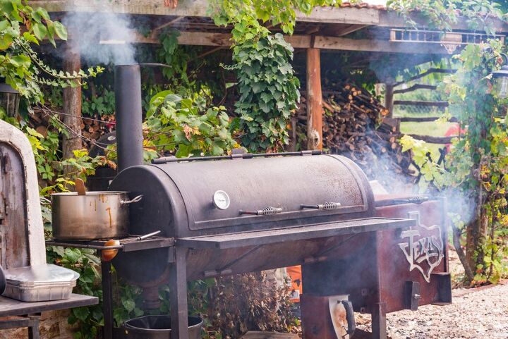 10 Things You Probably Didn’t Know You Can Put In Your Smoker