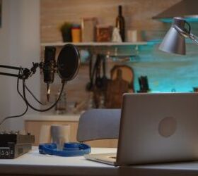 How To Set Up A Podcast Studio At Home