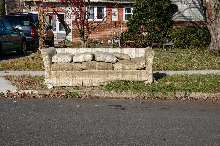 Can You Leave Old Furniture On The Curb?