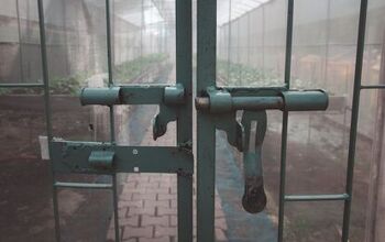 How To Burglar-Proof A Greenhouse