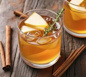 Holiday Beverages That Use Herbs From Your Garden
