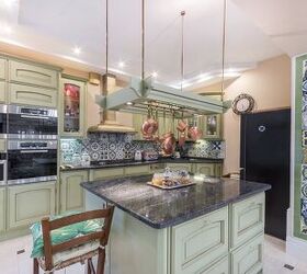 How To Maximize Space When You Have A Kitchen Island