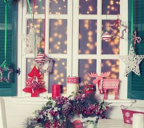 Decorate Your Home For Christmas Without Making It Feel Cluttered